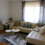 Makalu Apartman *